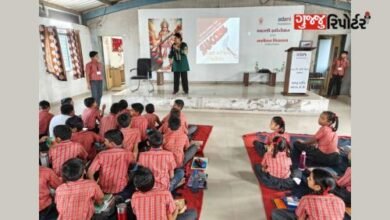 A personality development workshop was held at Navchetan Adani Vidyalaya