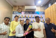 એન્જાઈમ-16 ના વિદ્યાર્થીઓએ NEET-2025 ની પરીક્ષામાં શાનદાર પરિણામ મેળવીને પોતાનું અને સમગ્ર સુરત શહેરનું ગૌરવ વધાર્યું છે.
